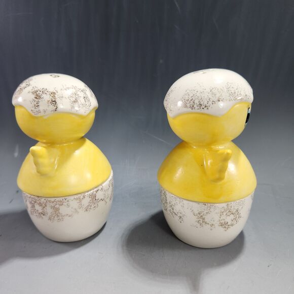 Holt Howard Slick Chicks Combo Salt Pepper Shakers Egg Cup Chicken Vtg Kitsch - Picture 7 of 10